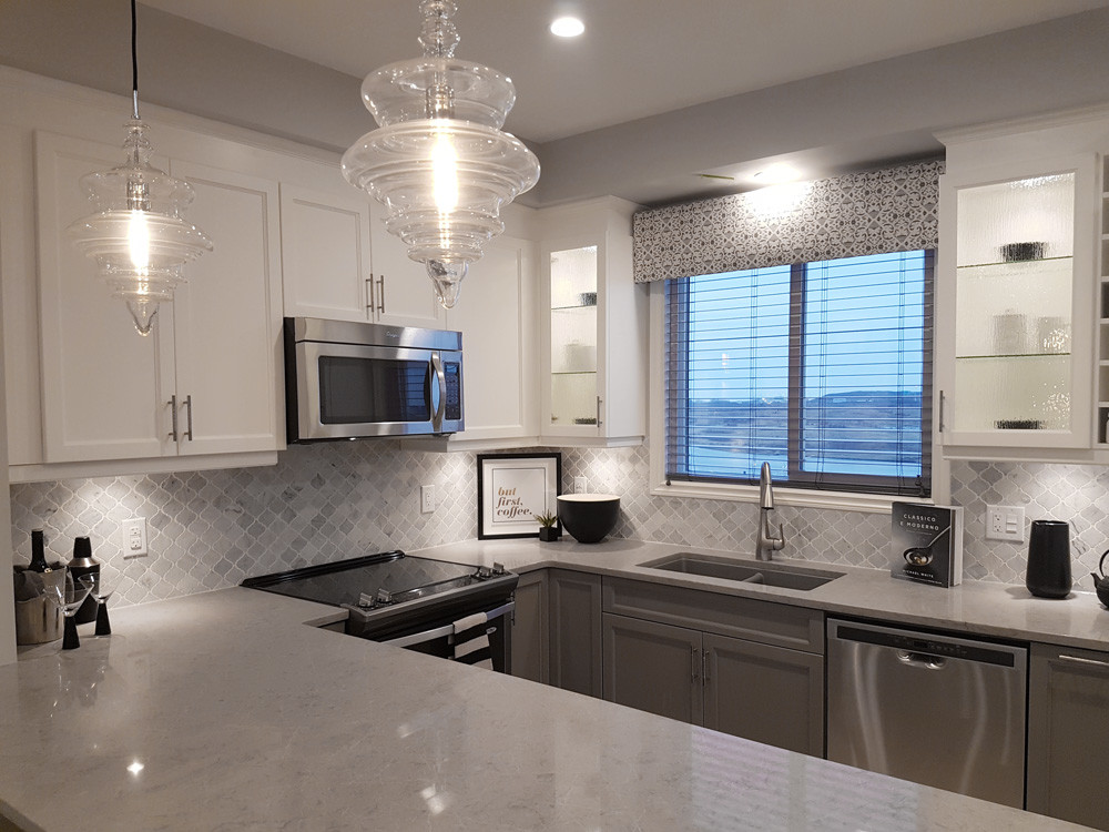 Bianco Carrara Marble Lantern Mosaic installed as a kitchen backsplash